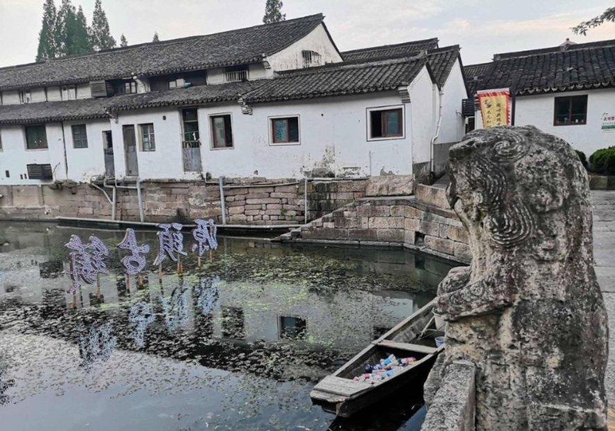 太阳能热水器怎么安装水箱？水箱漏水原因有哪些？